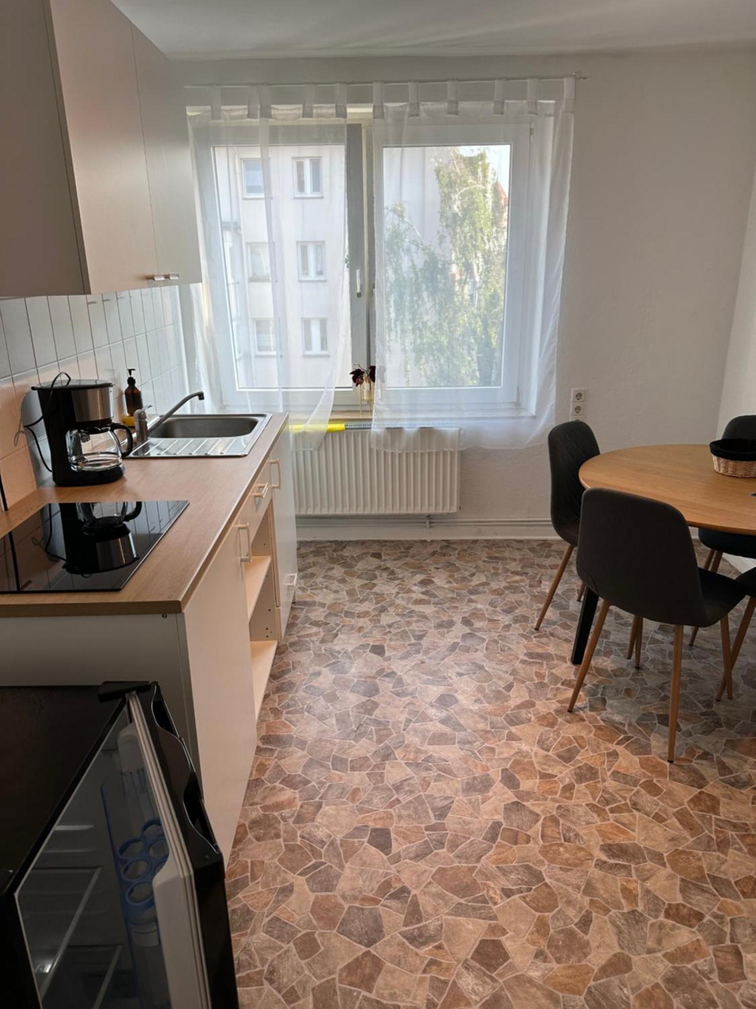 Doppelbett Unterkunft Vahrenwald-List Hanover Exterior photo
